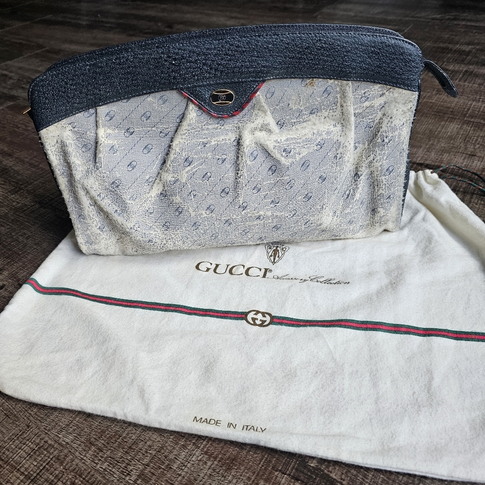 GUCCI - vintage clutch